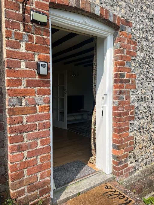 Wish End Cottage Ratton Exterior foto